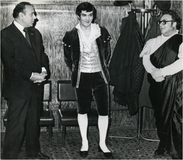 After the performance of "Barbiere di Siviglia". G.Aliev, M.Magomaev  Figaro, R.Atakishiev - Almaviva